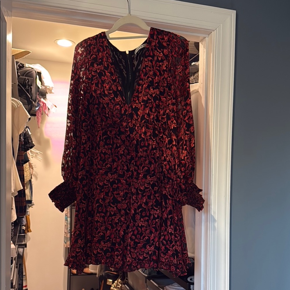 Alice + Olivia Red Bishop Sleeve V-Neck Dress
